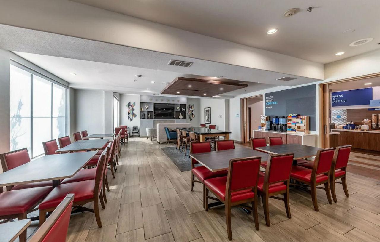 Holiday Inn Express & Suites Fort Worth - Fossil Creek By Ihg Exteriér fotografie